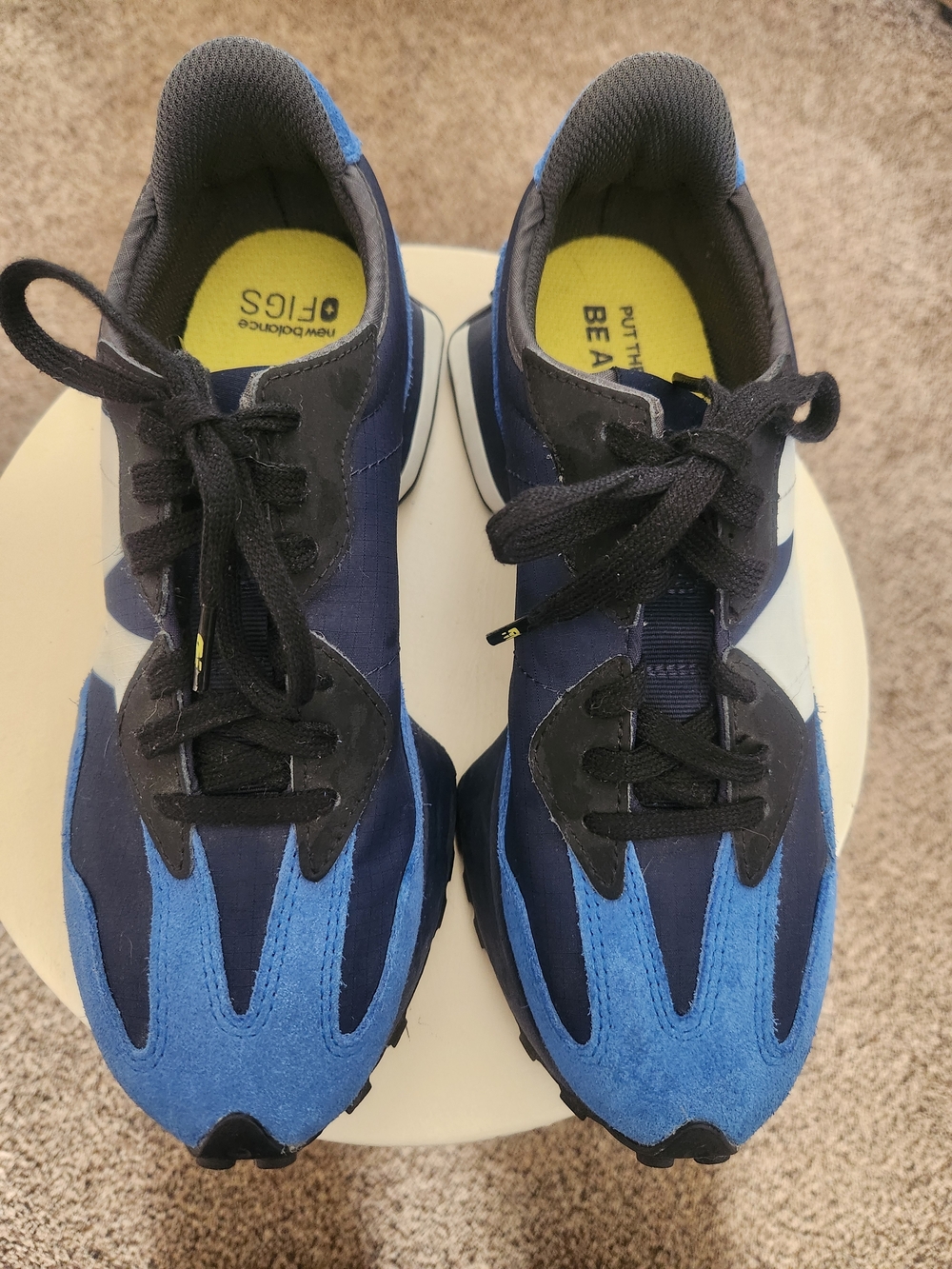 Women' s Blue Athletic Sneakers - New Balance from FIGS